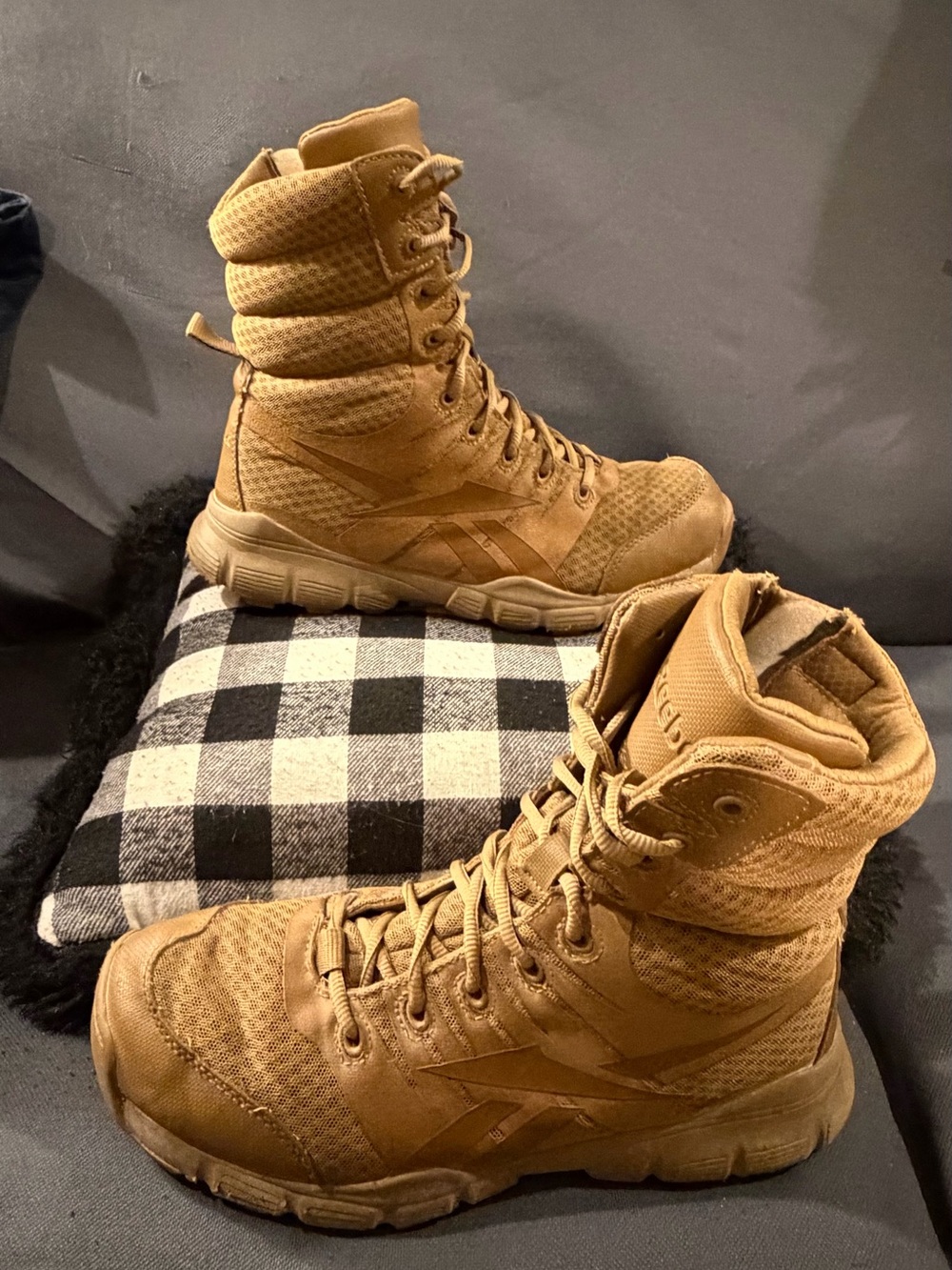 Reebok Tan Work Boots - Men's 9